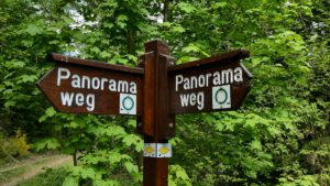 Panoramaweg Etappe IV @ Vor der Trinkhalle | Baden-Baden | Baden-Württemberg | Deutschland